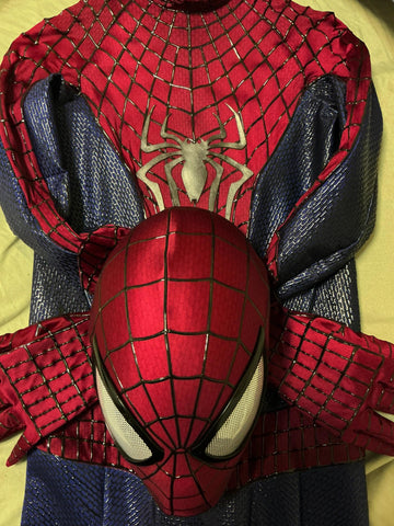 TASM 2 كاستيۇم (ئاندرېۋ) يۈز قېپى ۋە 3D كاۋچۇك تور كىنو تەشۋىقات نۇسخىسى (تاقىغىلى بولىدىغان)