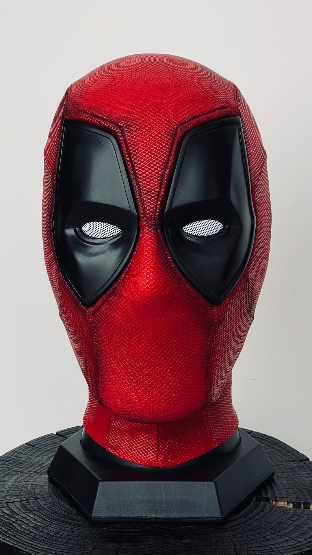 Dead pool mask with Faceshell Wearable Movie Prop Replica (Adult)